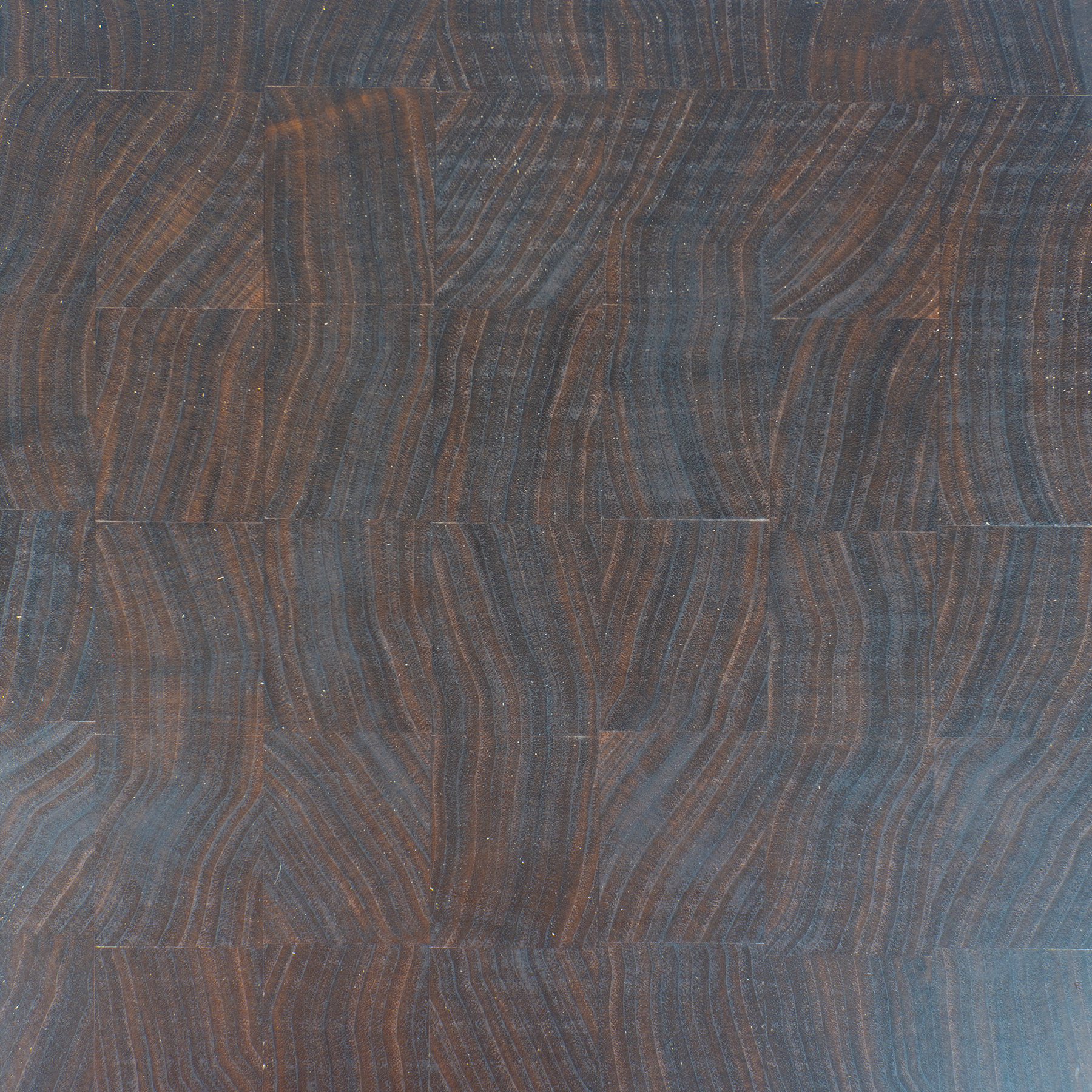 Close up walnut end grain pattern on handcrafted cutting board — Red Tail Boards